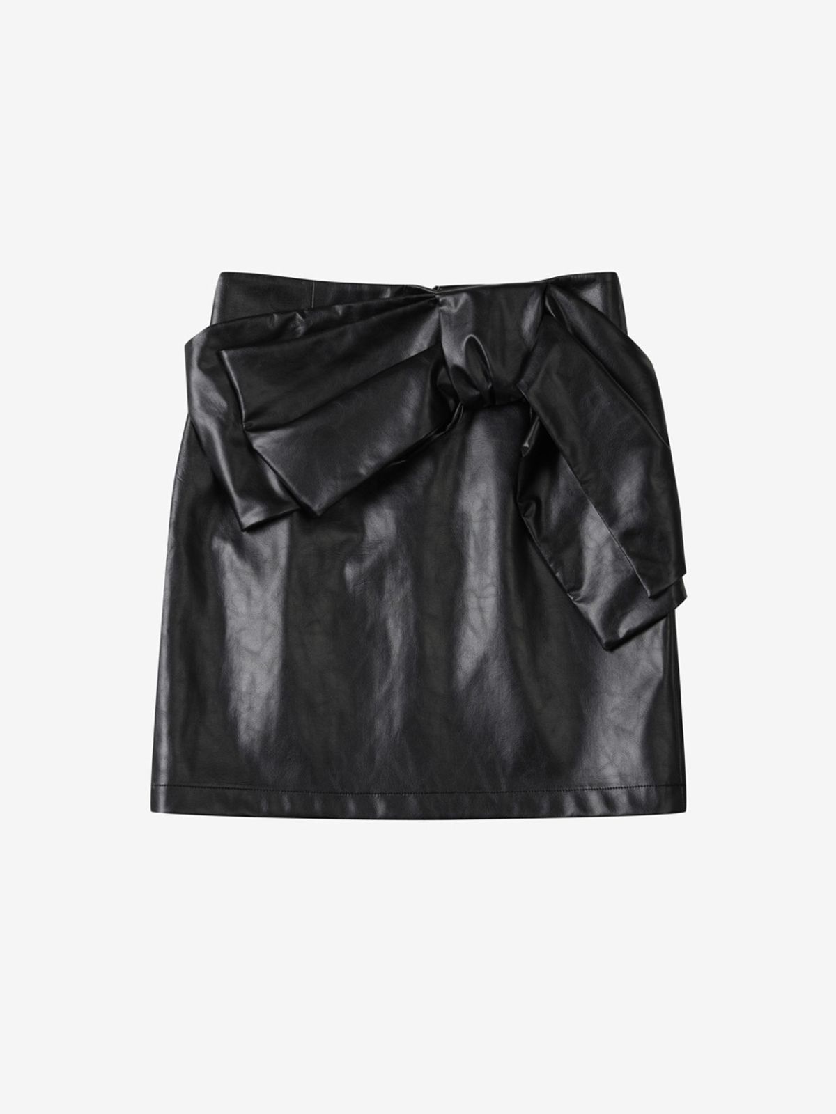 엘유브이엠(LUVM) FAKE LEATHER RIBBON MINI SKIRT_BLACK