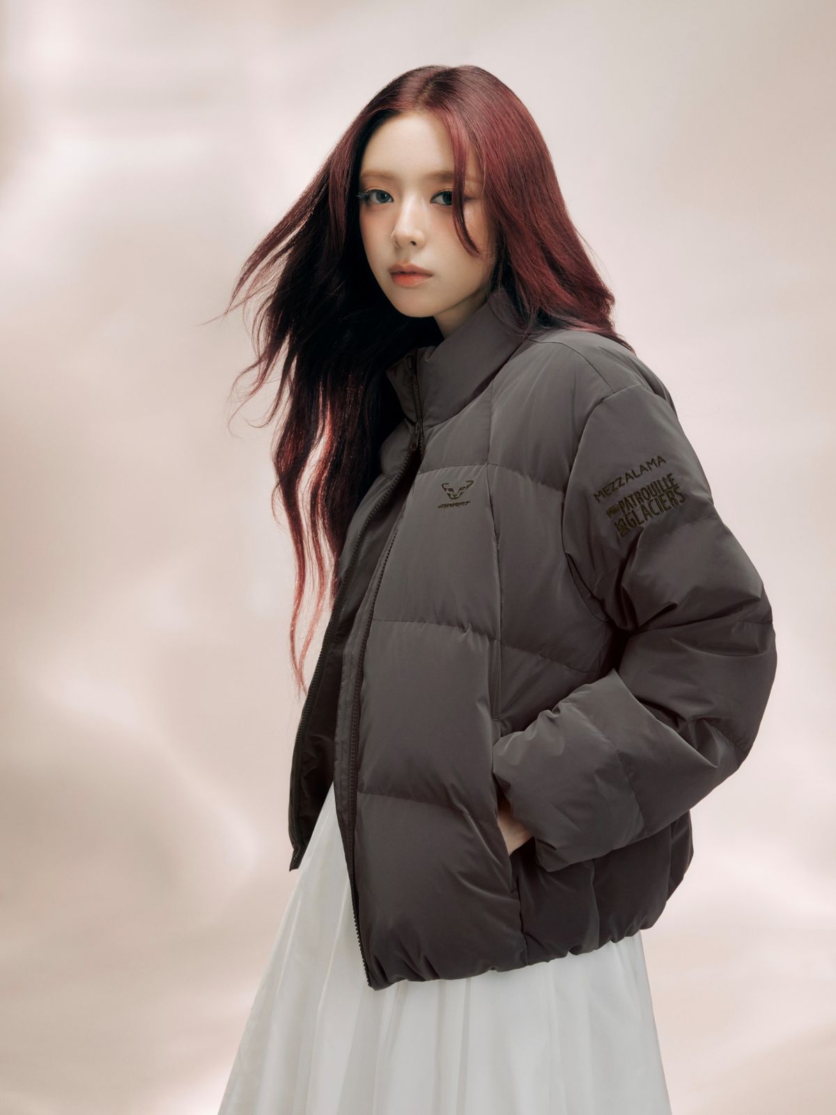 다이나핏(DYNAFIT) AURORA (오로라) 여성 미들 다운_Chocolate YWW25514E9