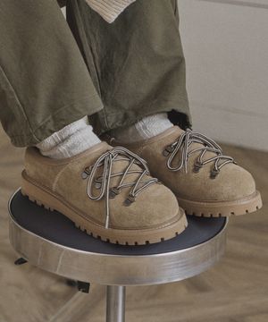 마운틴 윈터 클로그 R25U100 (베이지 스웨이드)