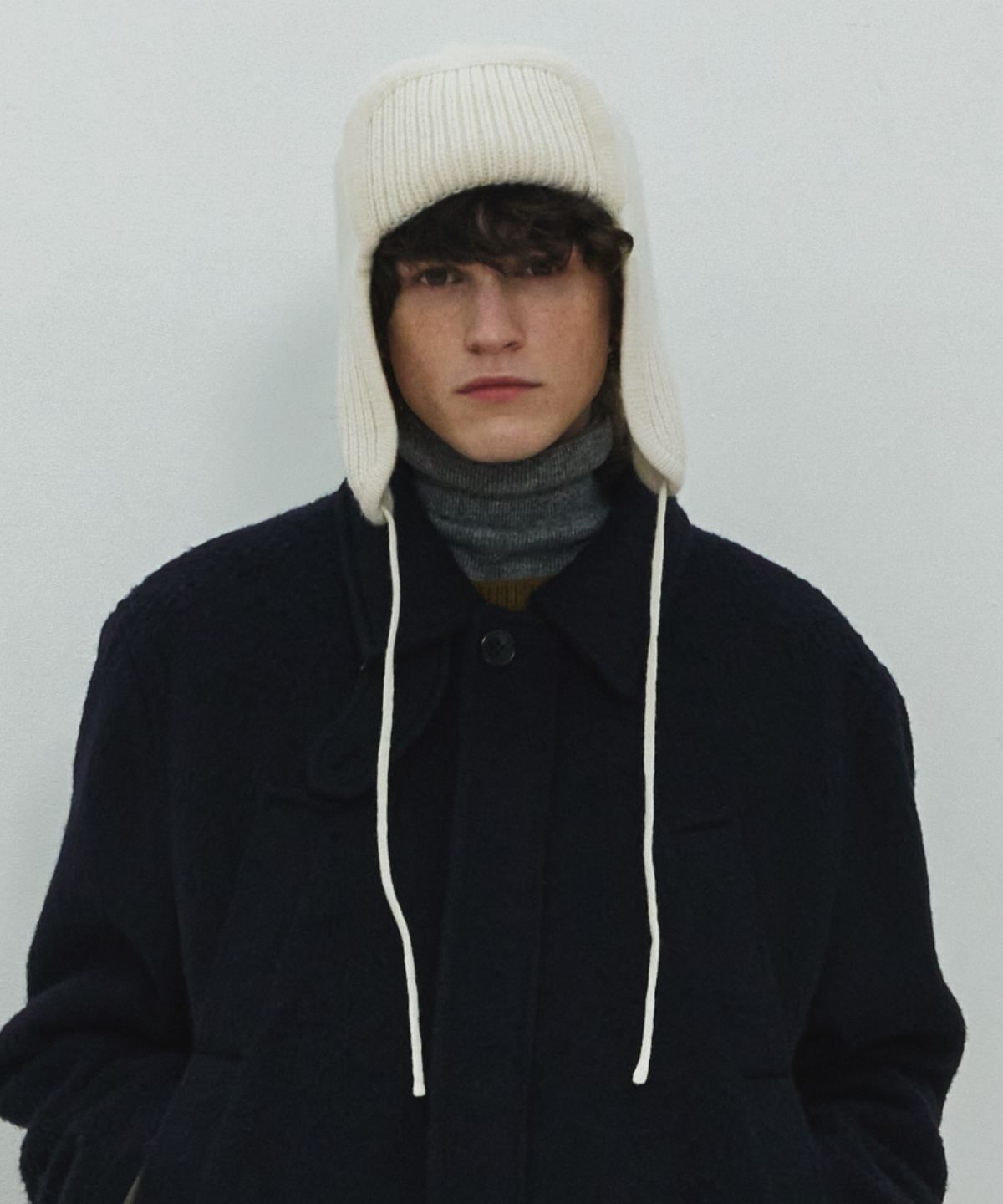 문선(MOONSUN) Ear Flap Wool Knit Hat / Ivory