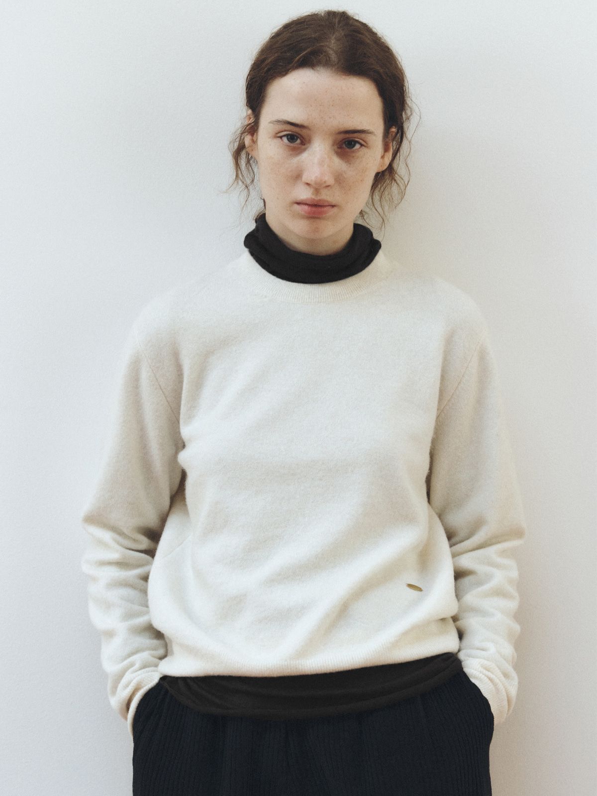 리플레인(REPLAIN) SOFT WOOL JERSEY TOP_BLACK