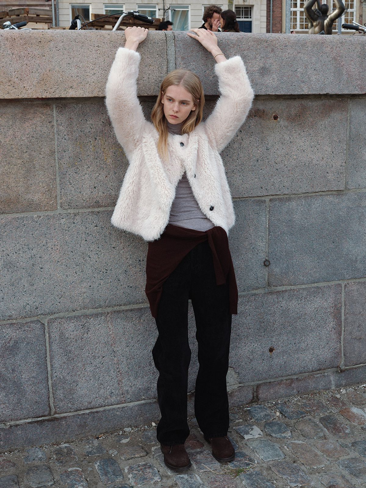 헌치(HUNCH) Velvet Straight Denim Pants