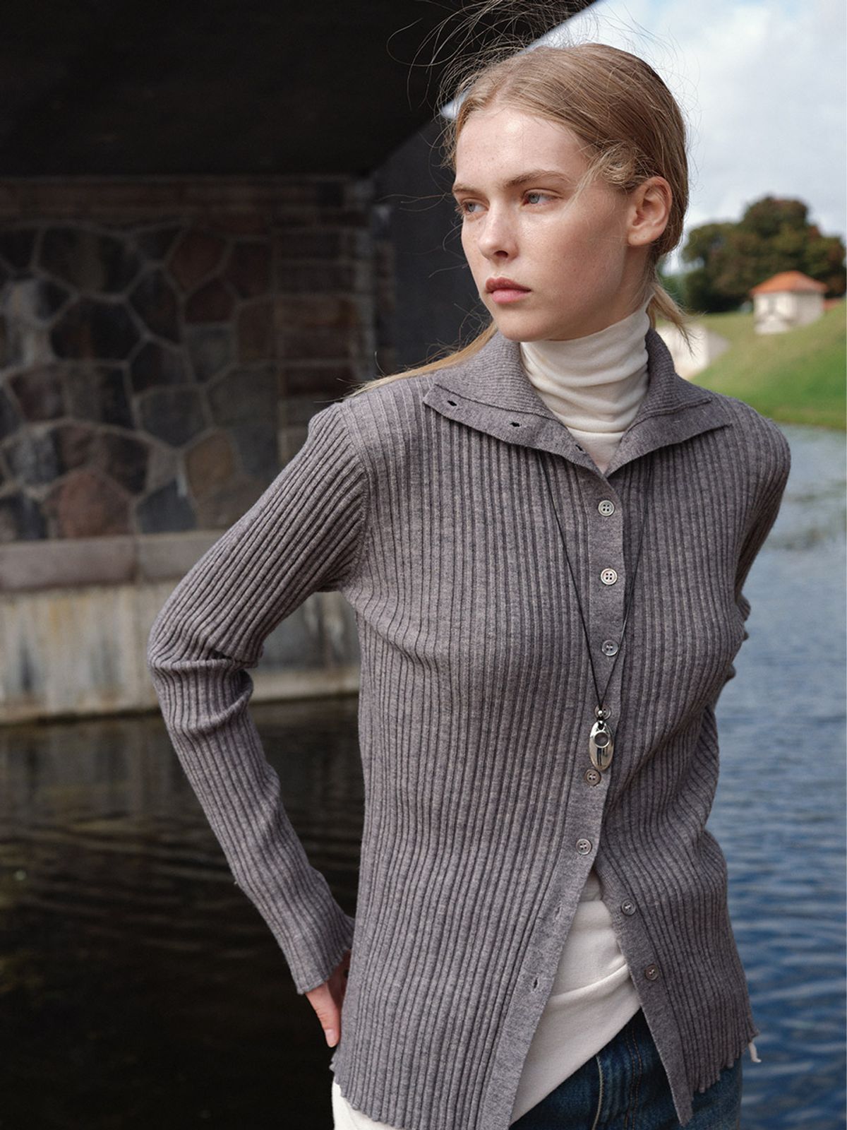 헌치(HUNCH) High Necked Collar Cardigan (2color)