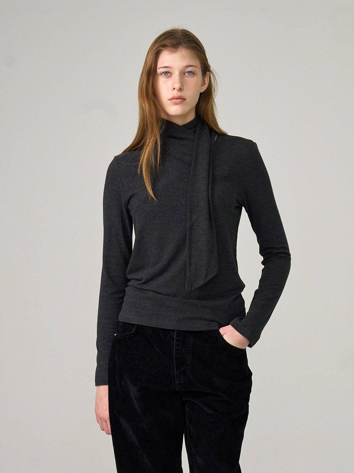 헌치(HUNCH) Slit Tie T-Shirt