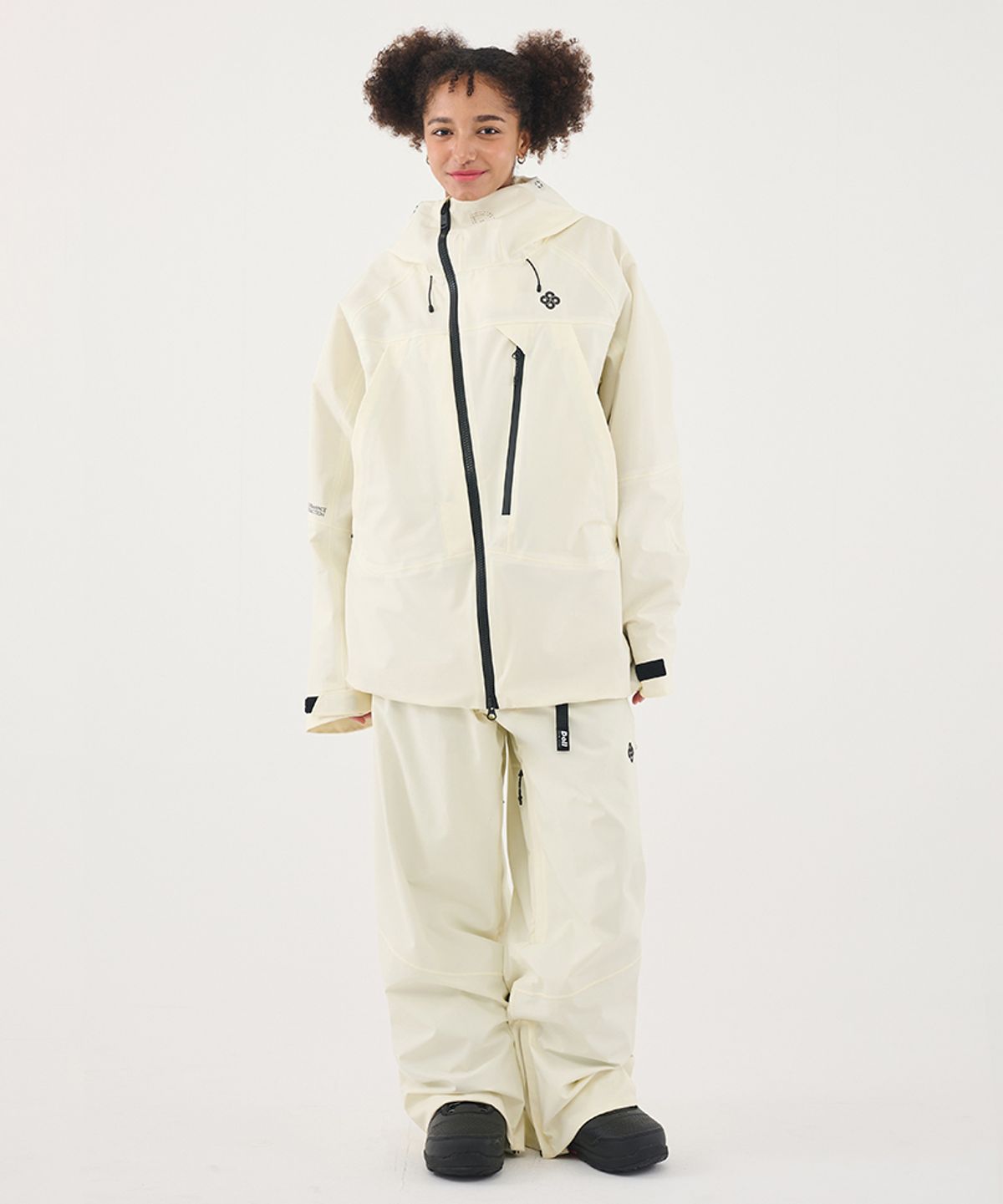 돌아우터웨어(DOLL OUTERWEAR) 2526 아크 자켓(3L)&팬츠 세트 IVORY 남녀공용
