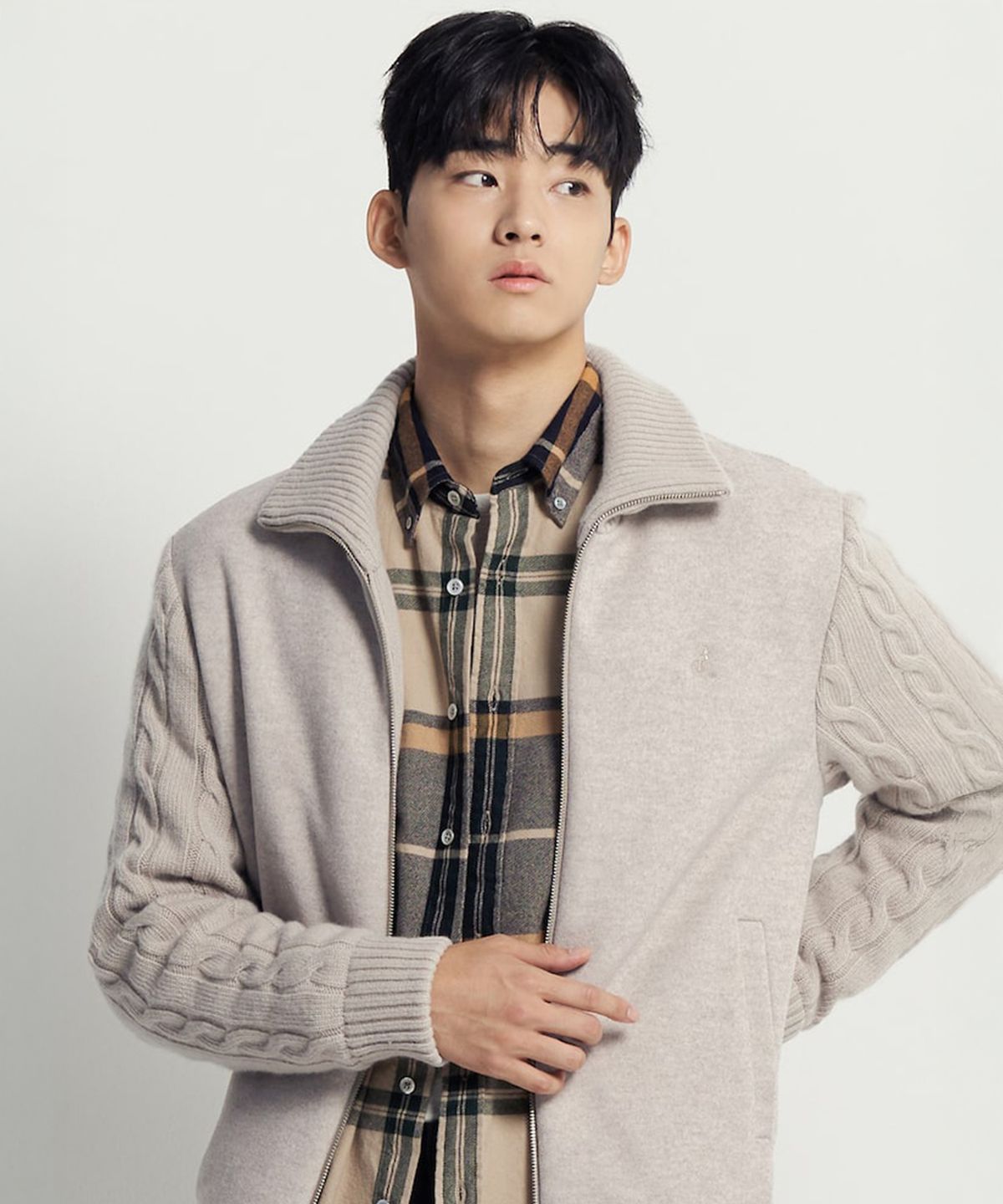 빈폴 멘(BEANPOLE MEN) 케이블 믹스 아우터형 카디건  베이지