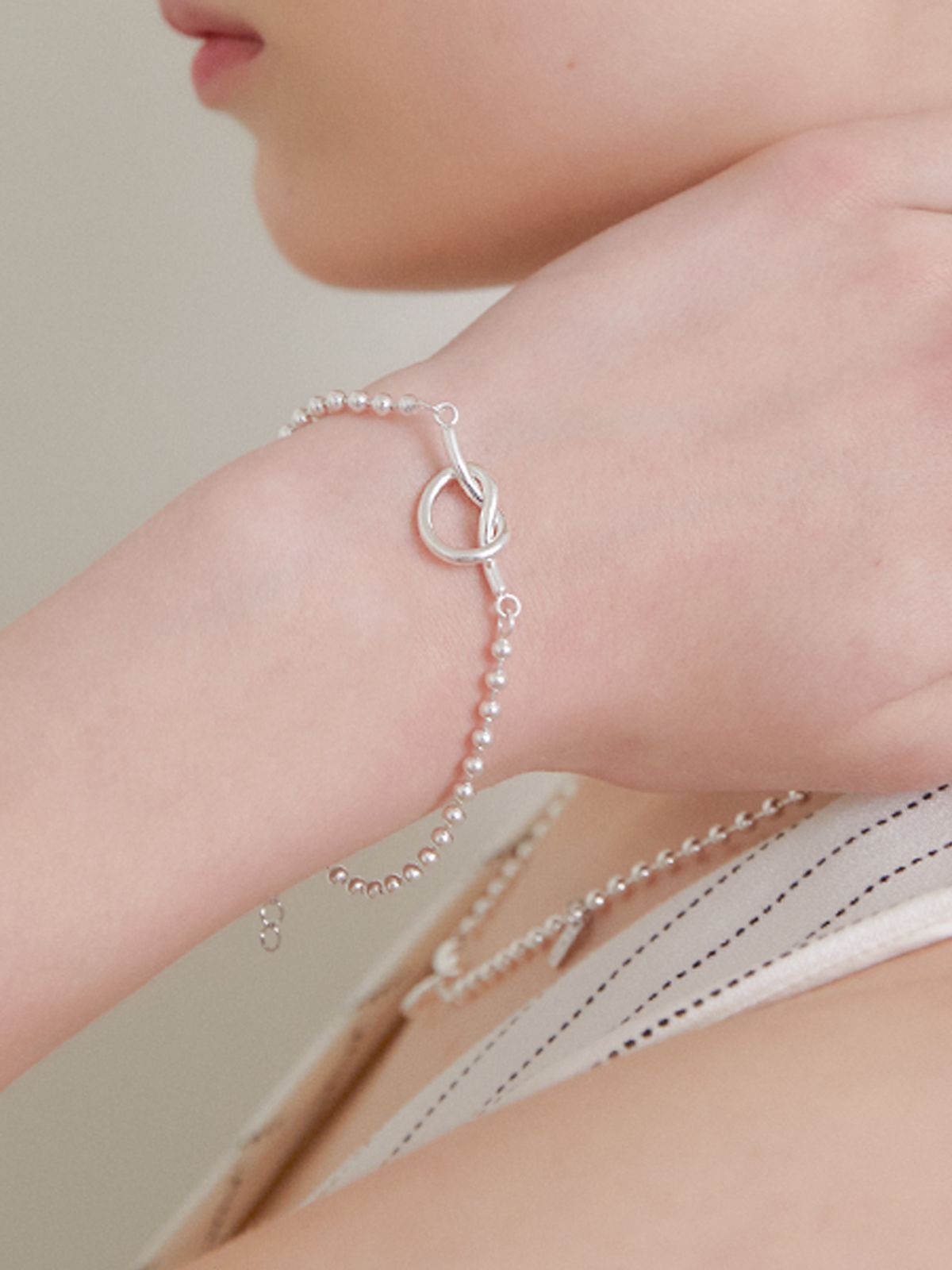 겟미블링(GETMEBLING) Pretzel Bracelet