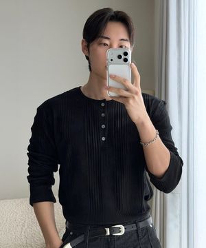 리브드 헨리넥 긴팔 티셔츠[BLACK]