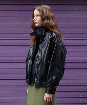미즈 PU 글로시 루즈핏 레더 자켓_Miz Jacket