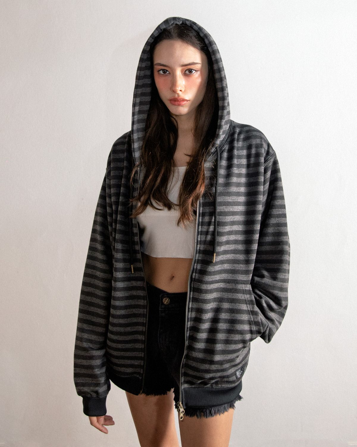매고렌 서울(MAGORENSEOUL) 빈티지 후드 집업 자켓 스트라이프 블랙