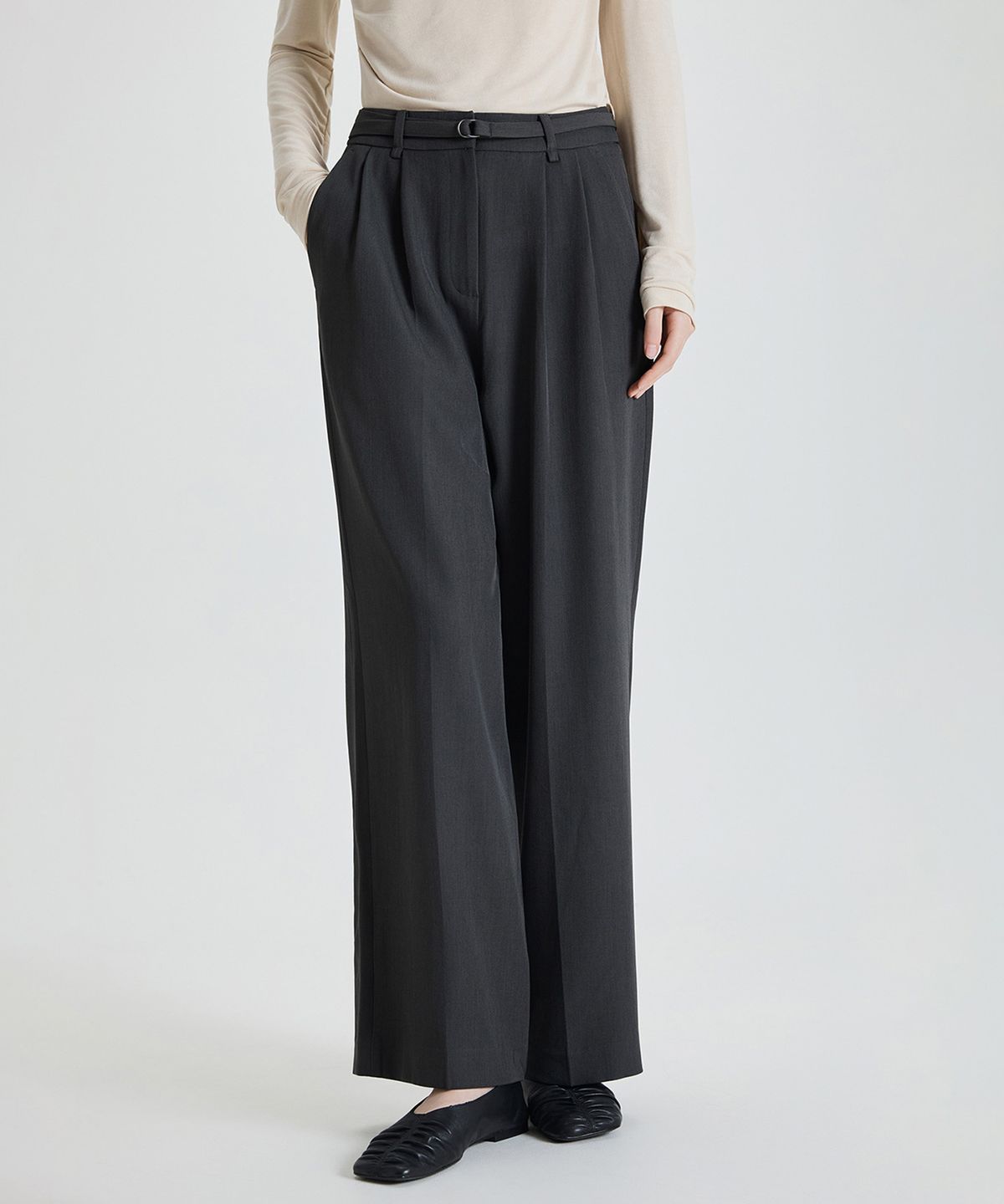 미쏘(MIXXO) 벨티드 와이드핏 슬랙스_MIWTWFT04B