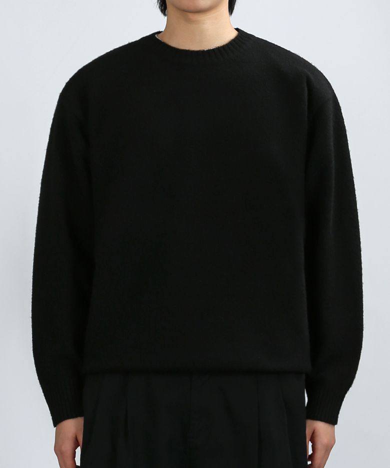 MAISON WOOL ROUND KNIT (BLACK)
