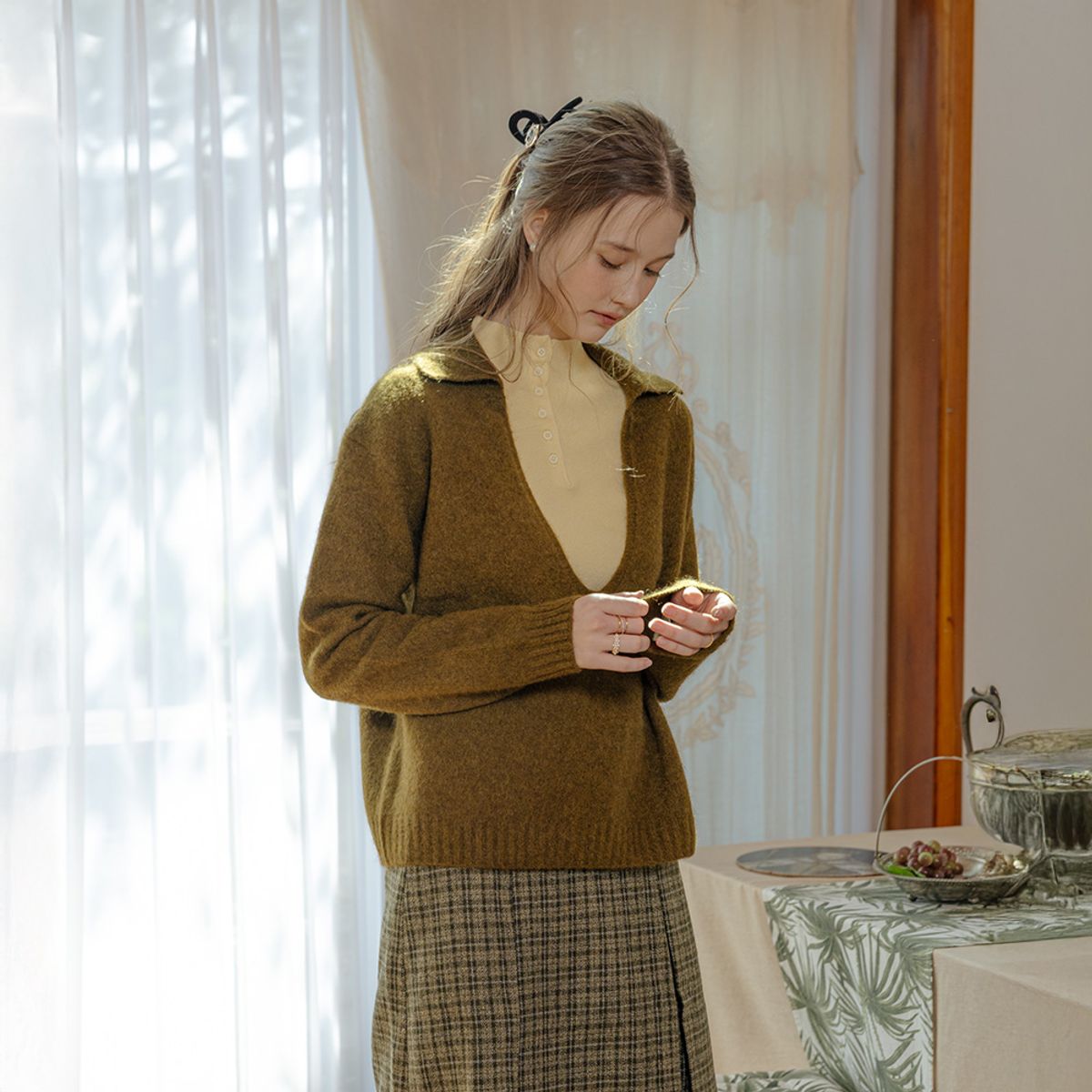 프라우드 마리(PROUD MARY) PM_Big v neck olive long sleeve knit