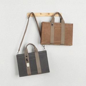 스퀘어 북백 - Waxed Canvas (혜슬X모노노X교보문고)