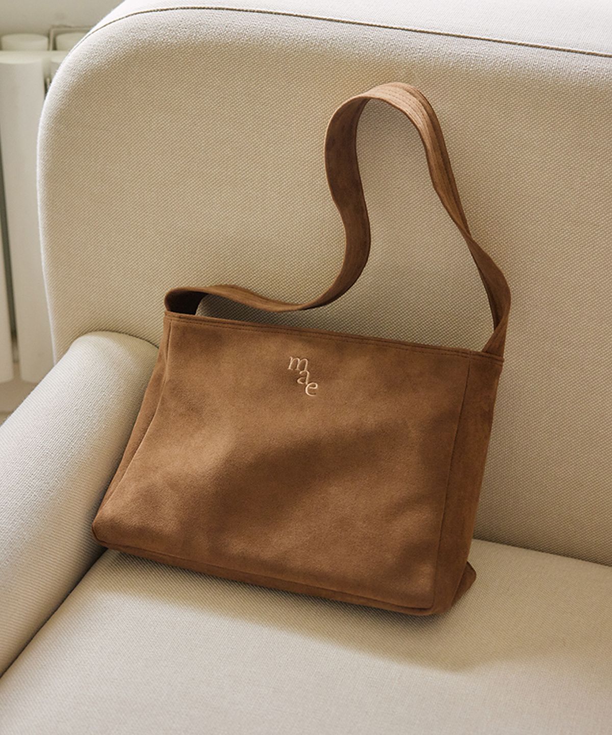 무쿠앤에보니(MUCU AND EBONY) Comfy Bag _ Suede Milk Choco