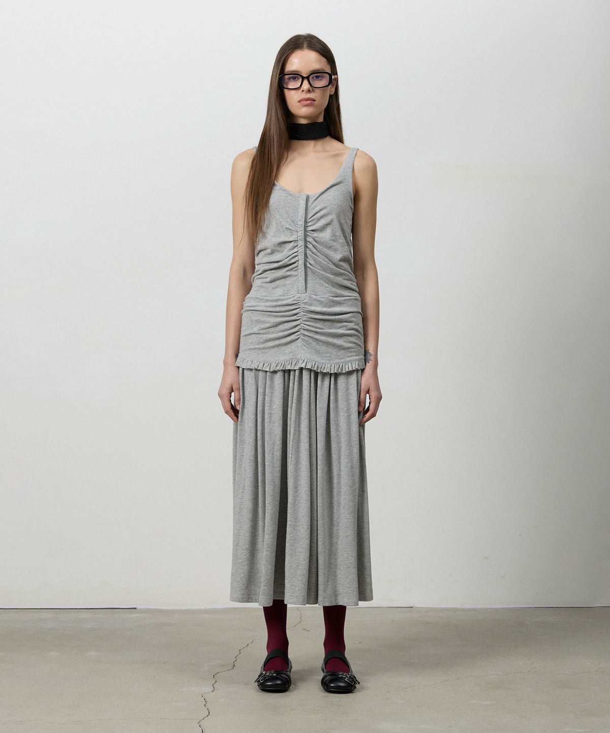쓰리투에이티(THREE TO EIGHTY) RUCHED SNAP PANEL DRESS M.GREY