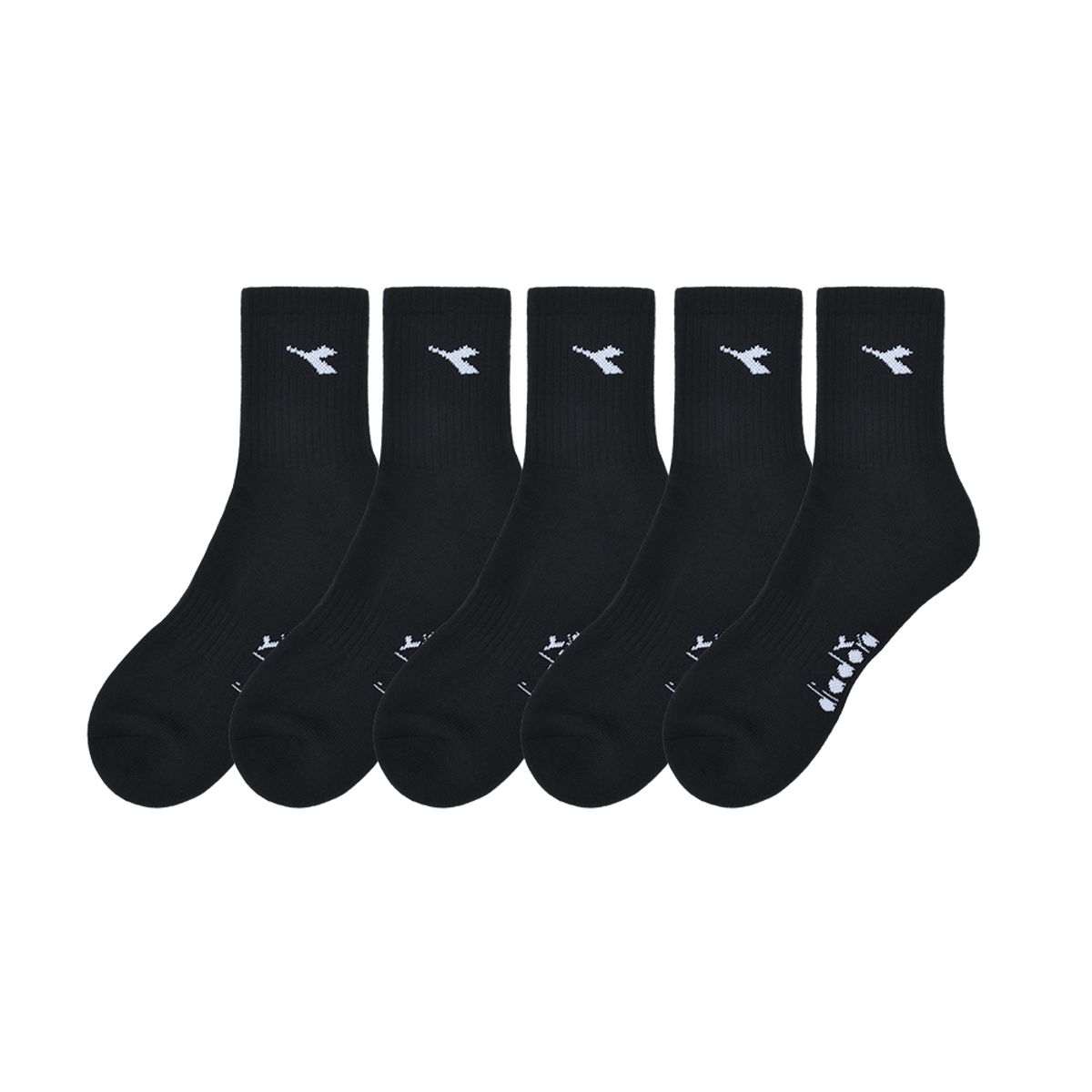 디아도라(diadora) 베이직 로고 미들삭스 블랙 5팩