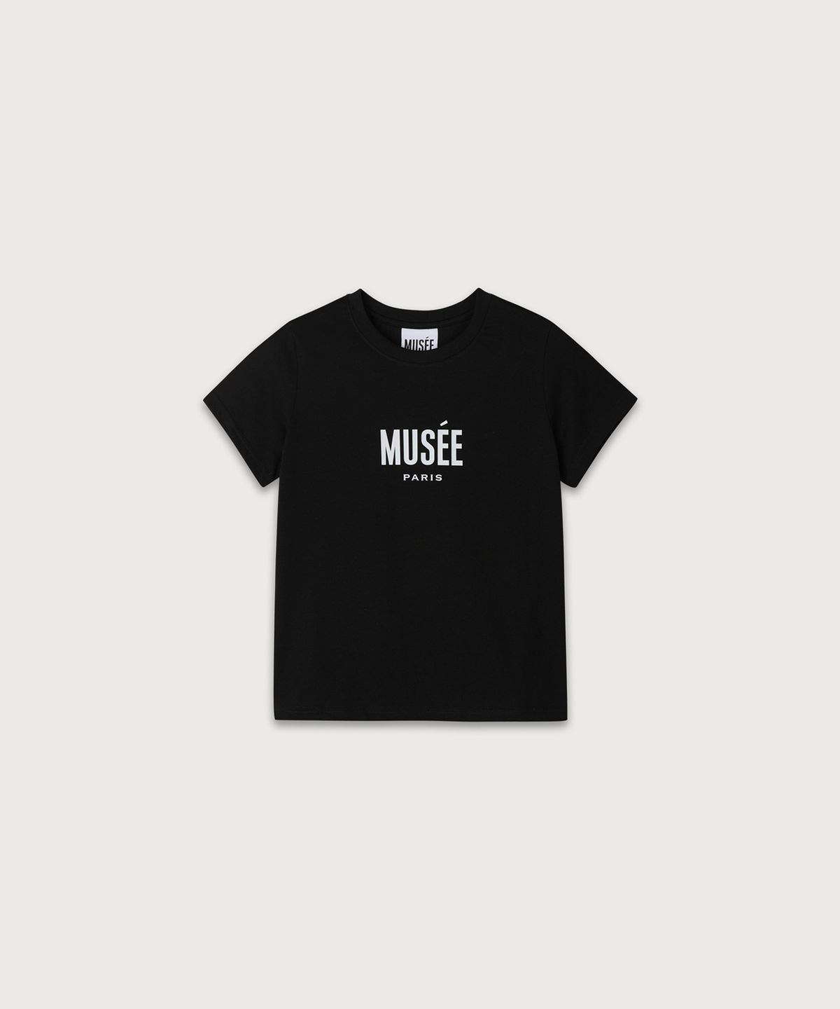 뮤제(MUSEE) MUSEE Logo Standard Fit Essentiel T-Shirt_Black