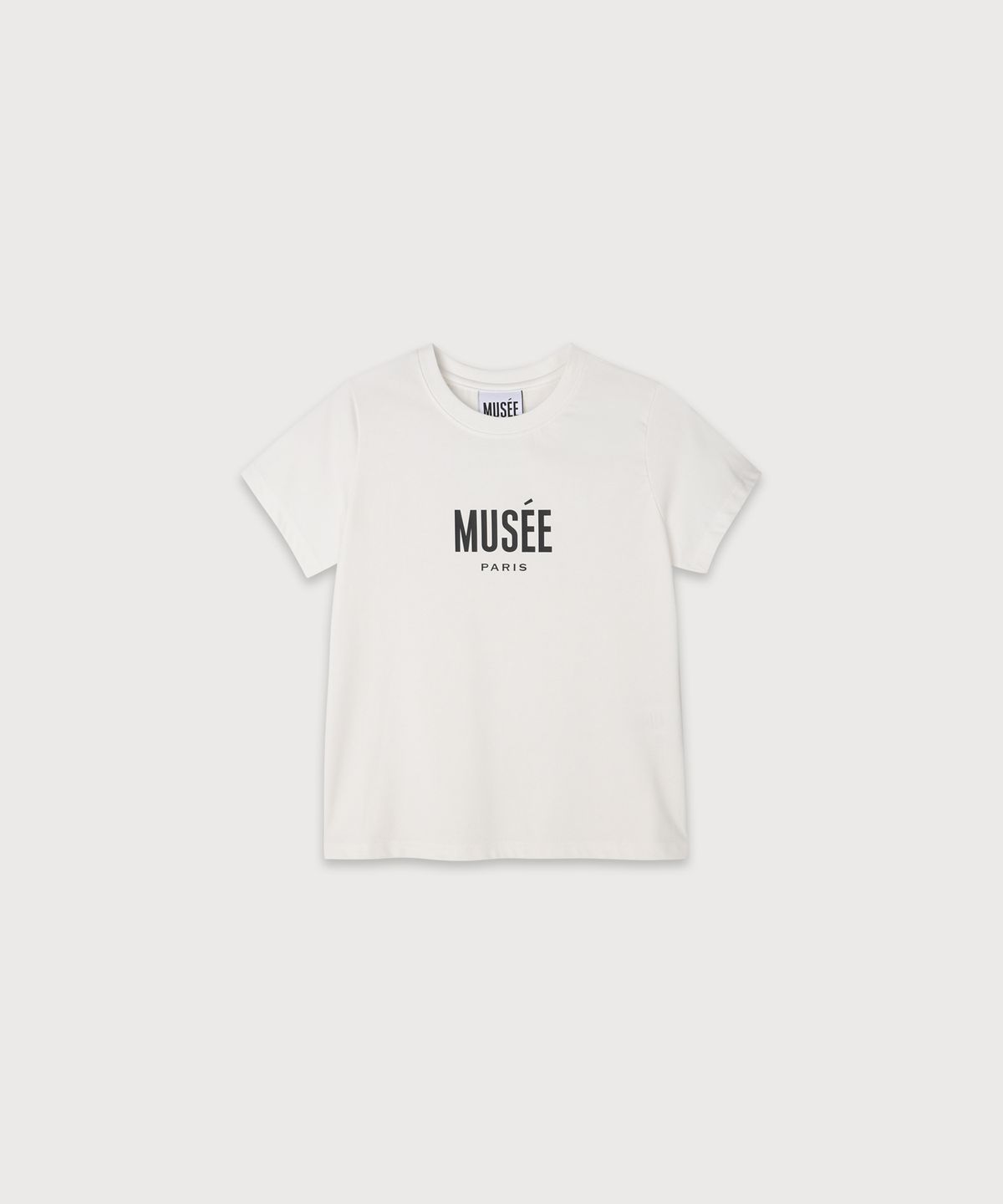 뮤제(MUSEE) MUSEE Logo Standard Fit Essentiel T-Shirt_White