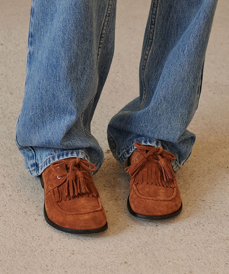 Cow Leather Kiltie Loafer (Camel Brown)