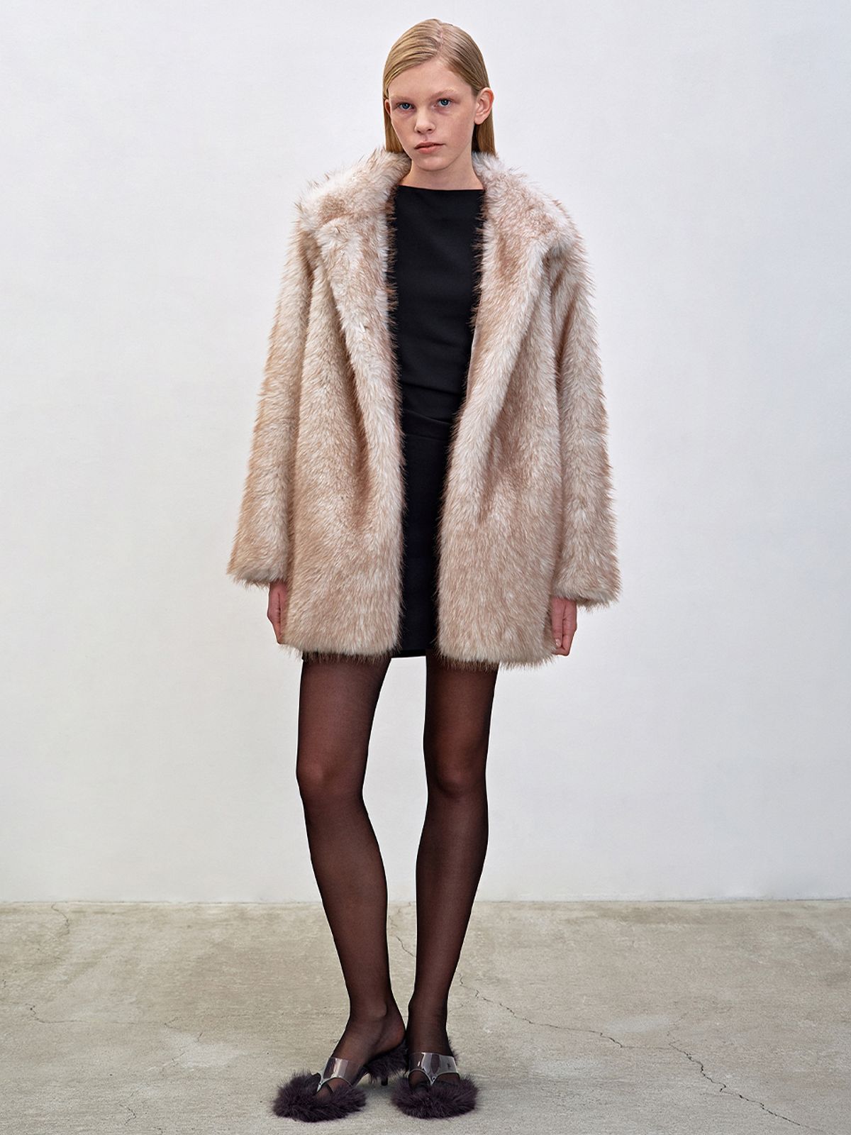 해브레스(HAVELESS) LOEN FAUX FUR JACKET BEIGE