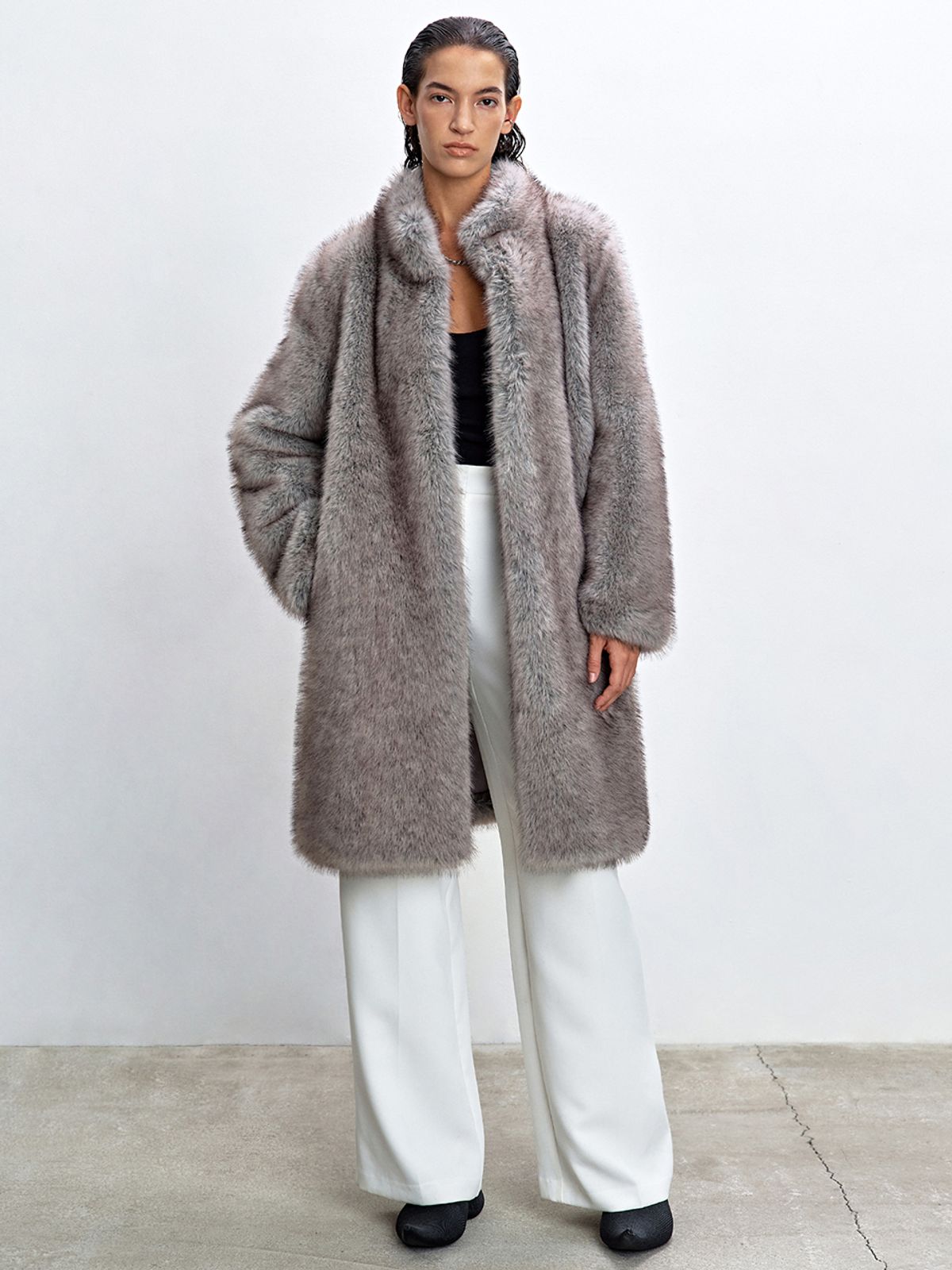 해브레스(HAVELESS) BELLE FAUX FUR COAT GREY