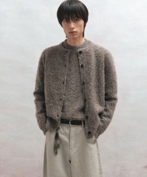 [정선혁 PICK] 알파카 부클 크롭 가디건 (브라운)