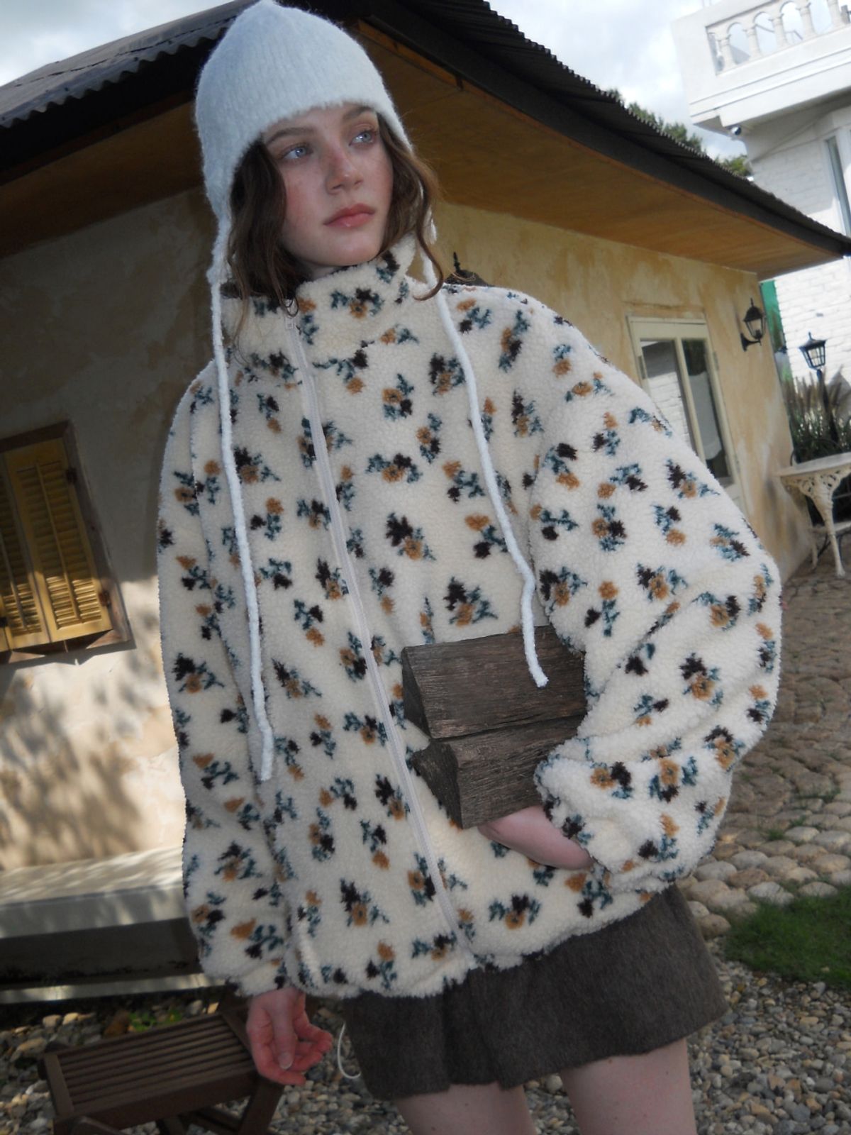 에트몽(ETMON) Pattern Fleece Quilted Jacket, Cream Beige