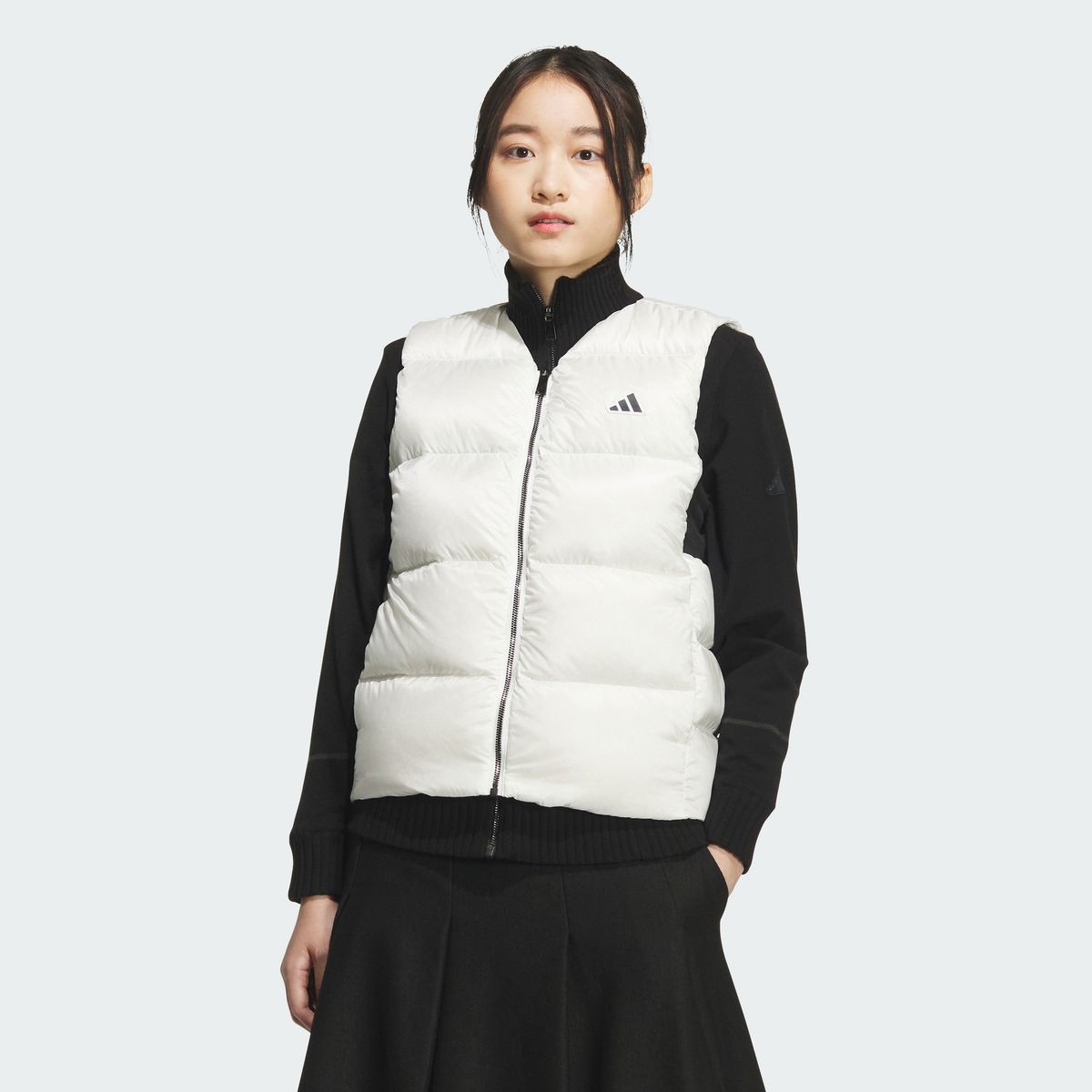 아디다스 골프(ADIDAS GOLF) 퍼텍스 퀀텀 전장 지퍼 다운 베스트 JM7128