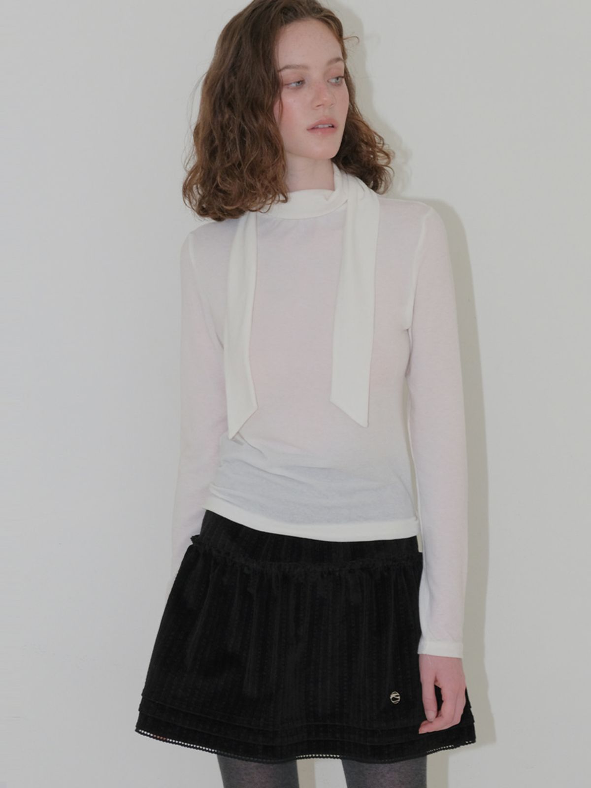 에트몽(ETMON) Frill Pintuck Mini Skirt, Black