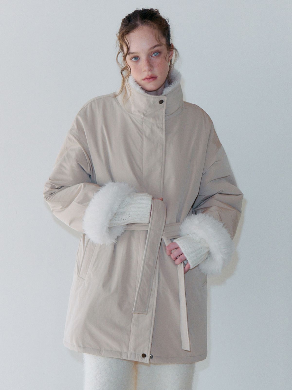 에트몽(ETMON) Belt Fur Padded Coat, Light Beige