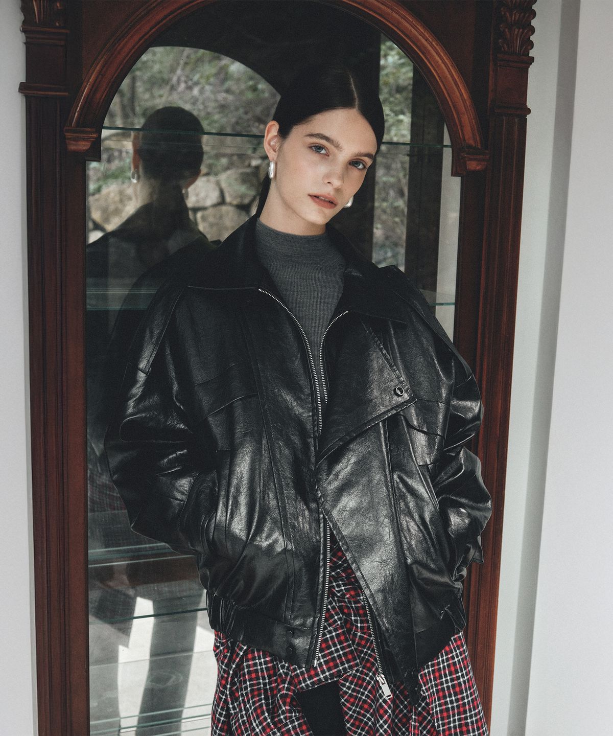 뮤제(MUSEE) MADRID Oversize Leather Rider Jacket_Dark Black