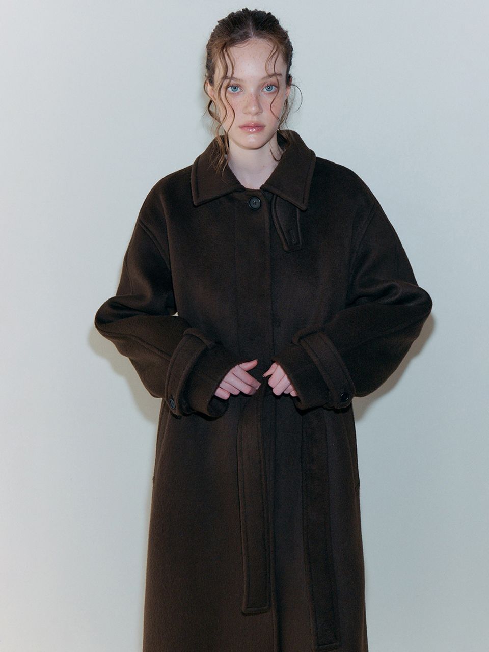 MUSINSA公式 | ETMON Balmacaan Long Coat, Brown