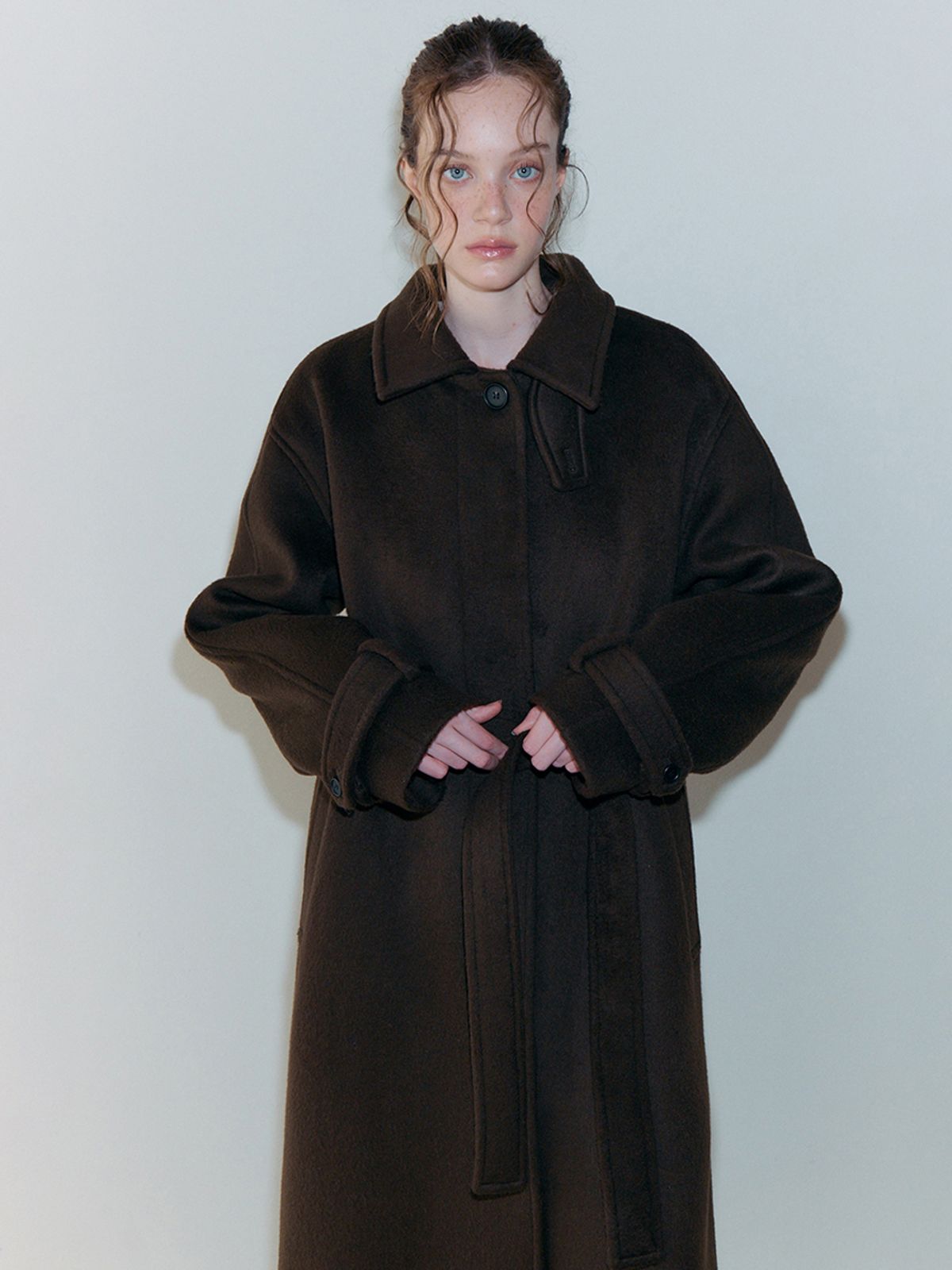 에트몽(ETMON) Balmacaan Long Coat, Brown