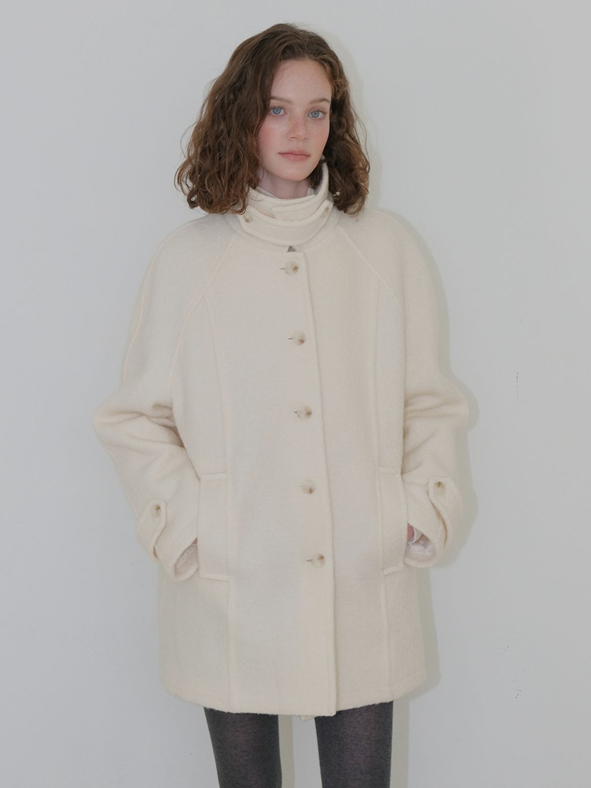 에트몽(ETMON) Boucle Stitch Half Coat, Ivory