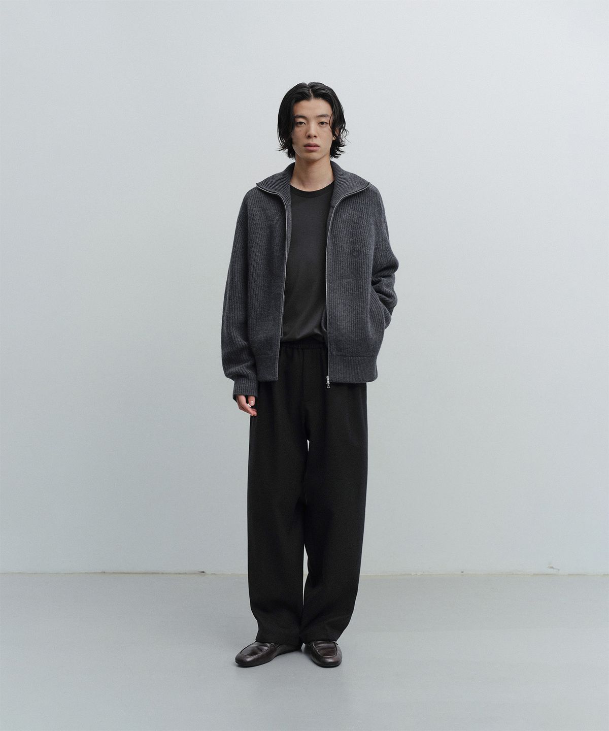 어나더 오피스(ANOTHER OFFICE) Cashmere Banding Easy Pants (Black)