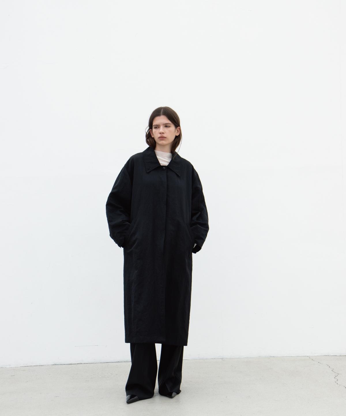 오브헤덴(OPHEDEN) Soft nylon coat (black)