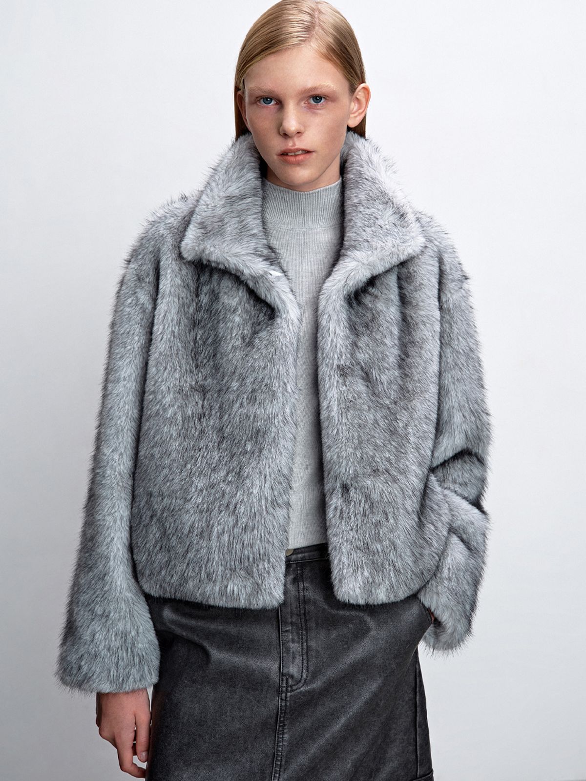 해브레스(HAVELESS) MELIN FAUX FUR JACKET GREY
