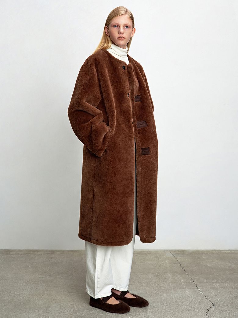 CARYS REVERSIBLE SHEARLING COAT BROWN