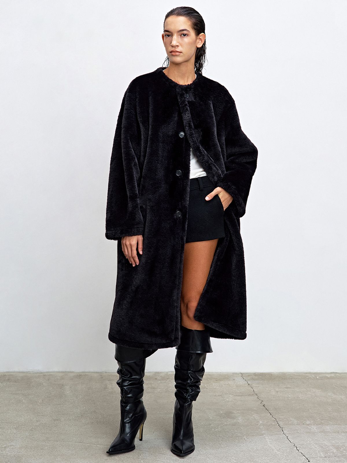 해브레스(HAVELESS) CARYS REVERSIBLE SHEARLING COAT BLACK
