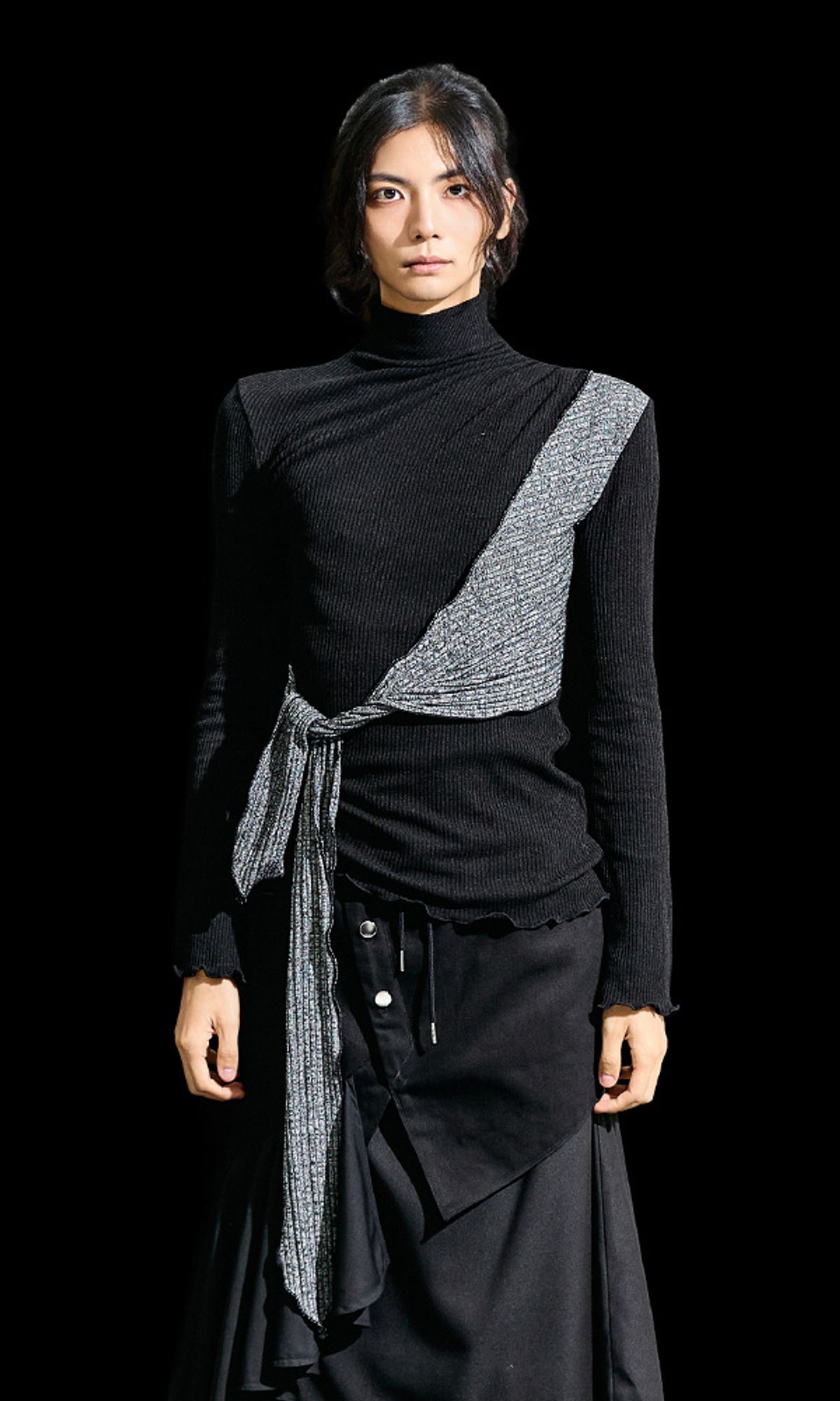 레큘리(RECULER) Cowl string coloration  draped T-shirt Black