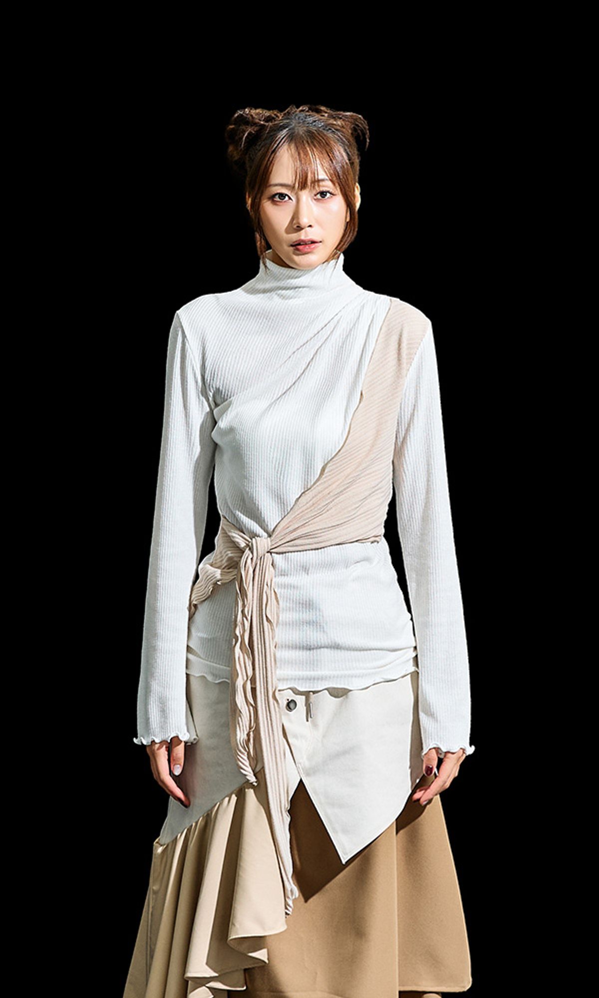 레큘리(RECULER) Cowl string coloration  draped T-shirt Ivory