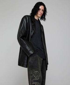 [런웨이] 페이드 워시드 포우 레더 블레이저_블랙