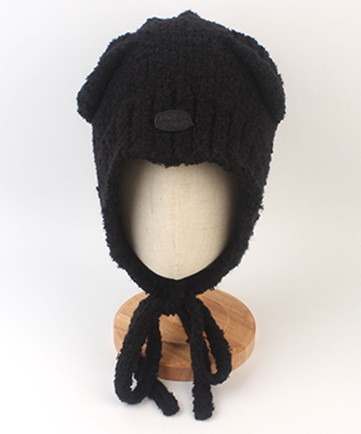 유니버셜 케미스트리(UNIVERSAL CHEMISTRY) Bear Knit Black Bonnet Hat 곰돌이모자