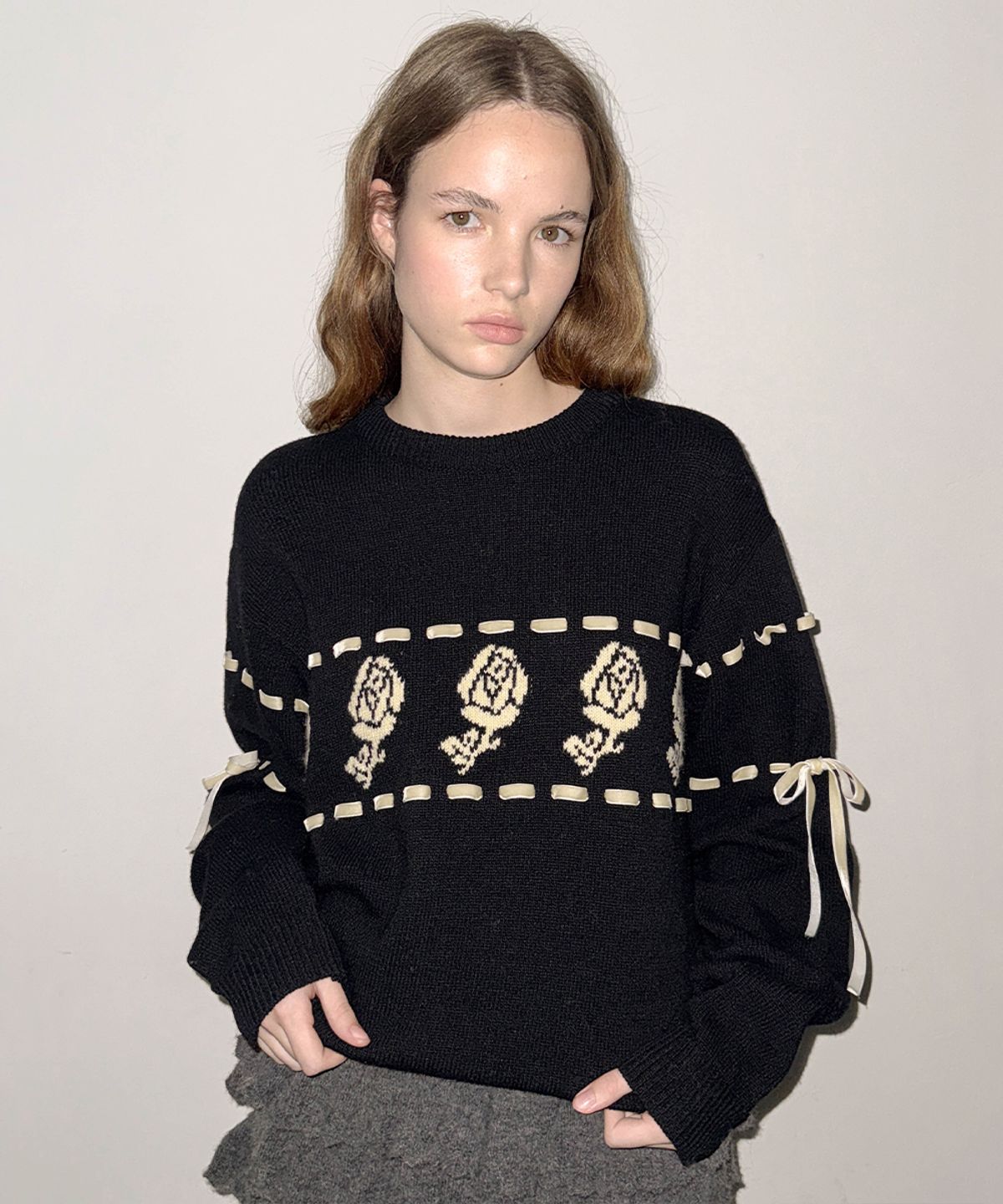 시눈(SINOON) SN Rose Velvet Eyelet Knit (Black)