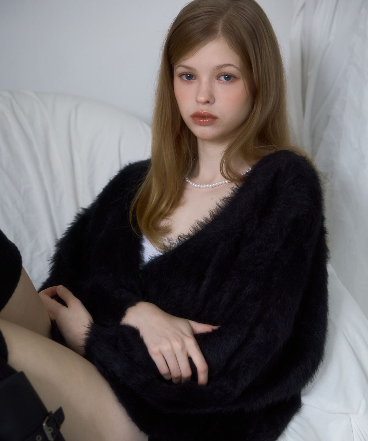 로제프란츠(ROSEFRANTZ) Fur Overfit Cardigan [Black]