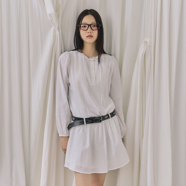 레이스 핀턱 미니원피스 AR3WO862