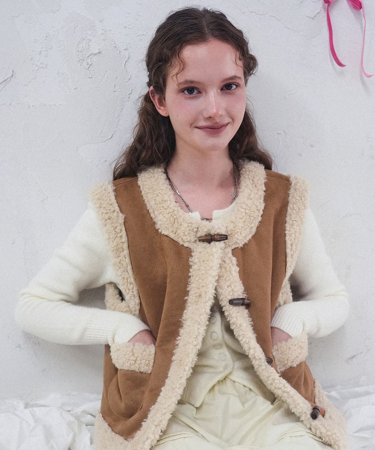비바셔스(VIVACIOUS) Cozy Vest BROWN