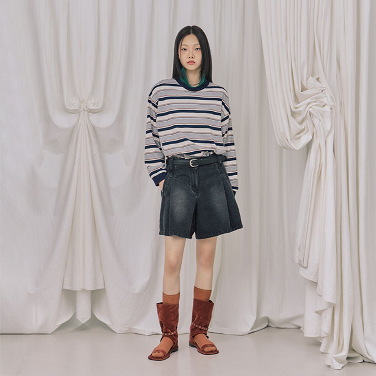 랩(LAP) 워싱 주름 턱 데님쇼츠 AR3DP863