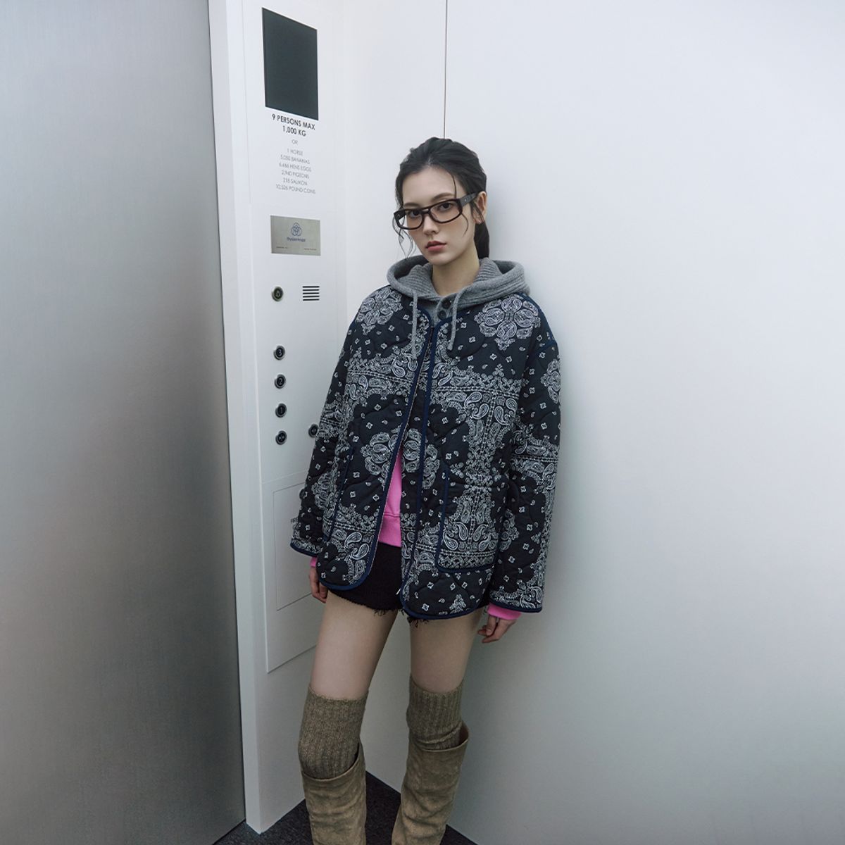 랩(LAP) (웰론)페이즐리 경량패딩 AR4PDA62